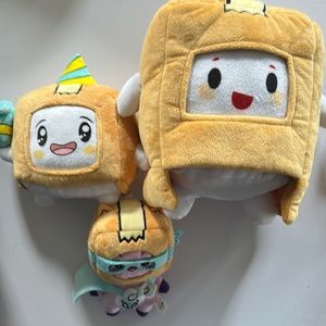 Boxy plushies